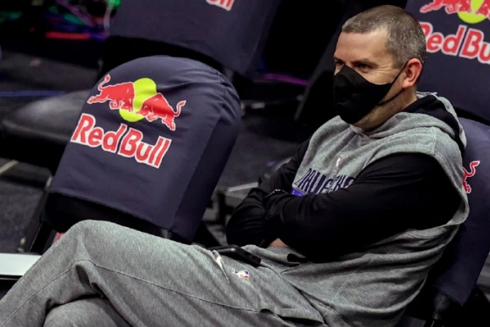 迈克·韦纳已退出尼克斯队首席助教职位的竞聘